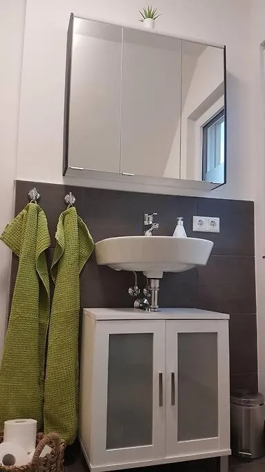 Apartment Gemuetliche Gaeste-/Messewohnung 350 M. Zur S-Bahn Rothenbach an der Pegnitz